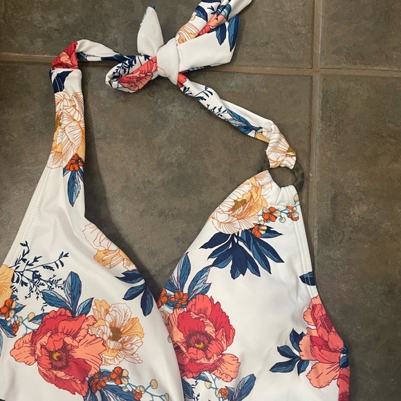 New Cupshe One Piece Swimsuit size S - Picture 2 of 6